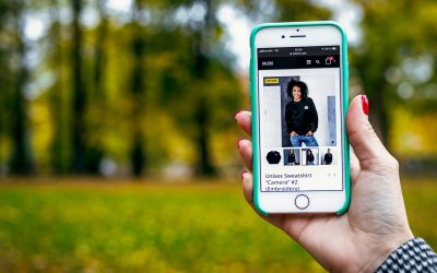 LA AUTOESTIMA DE LOS JÓVENES HA BAJADO POR LA INCESANTE INFORMACIÓN PUBLICITARIA EN LOS MEDIOS SOCIALES